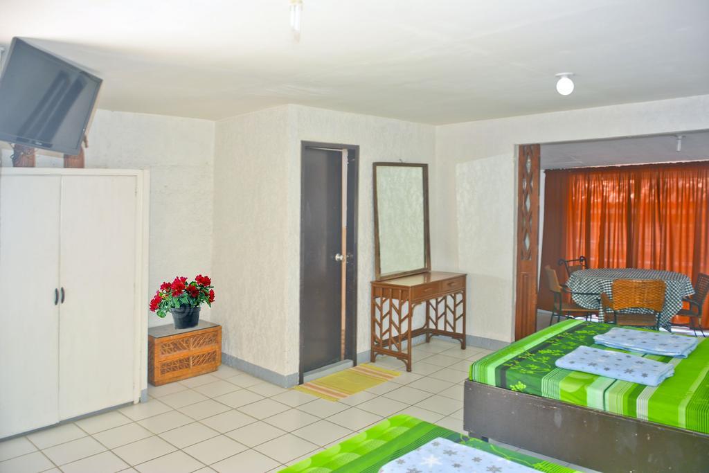 Isla Bonita Beach Resort San Juan  Rum bild